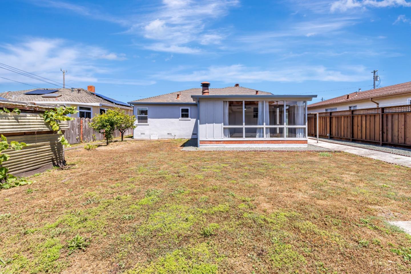 Detail Gallery Image 26 of 42 For 624 Filbert St, Half Moon Bay,  CA 94019 - 2 Beds | 1 Baths