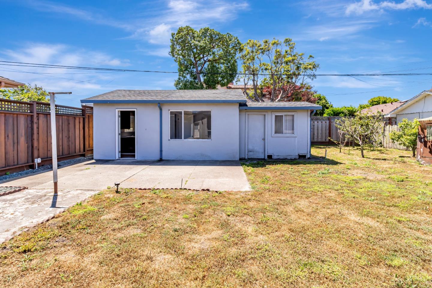 Detail Gallery Image 29 of 42 For 624 Filbert St, Half Moon Bay,  CA 94019 - 2 Beds | 1 Baths