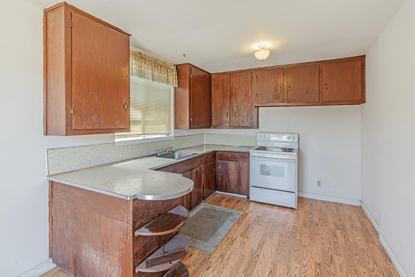 Detail Gallery Image 32 of 42 For 624 Filbert St, Half Moon Bay,  CA 94019 - 2 Beds | 1 Baths
