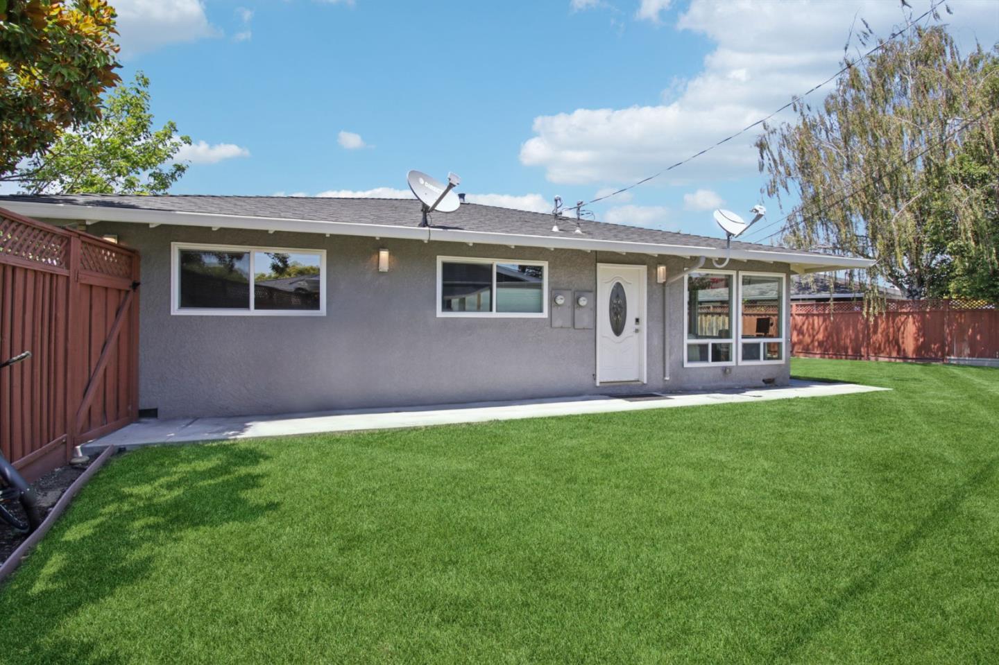 Detail Gallery Image 18 of 79 For 193 Roxbury St, Santa Clara,  CA 95050 - – Beds | – Baths