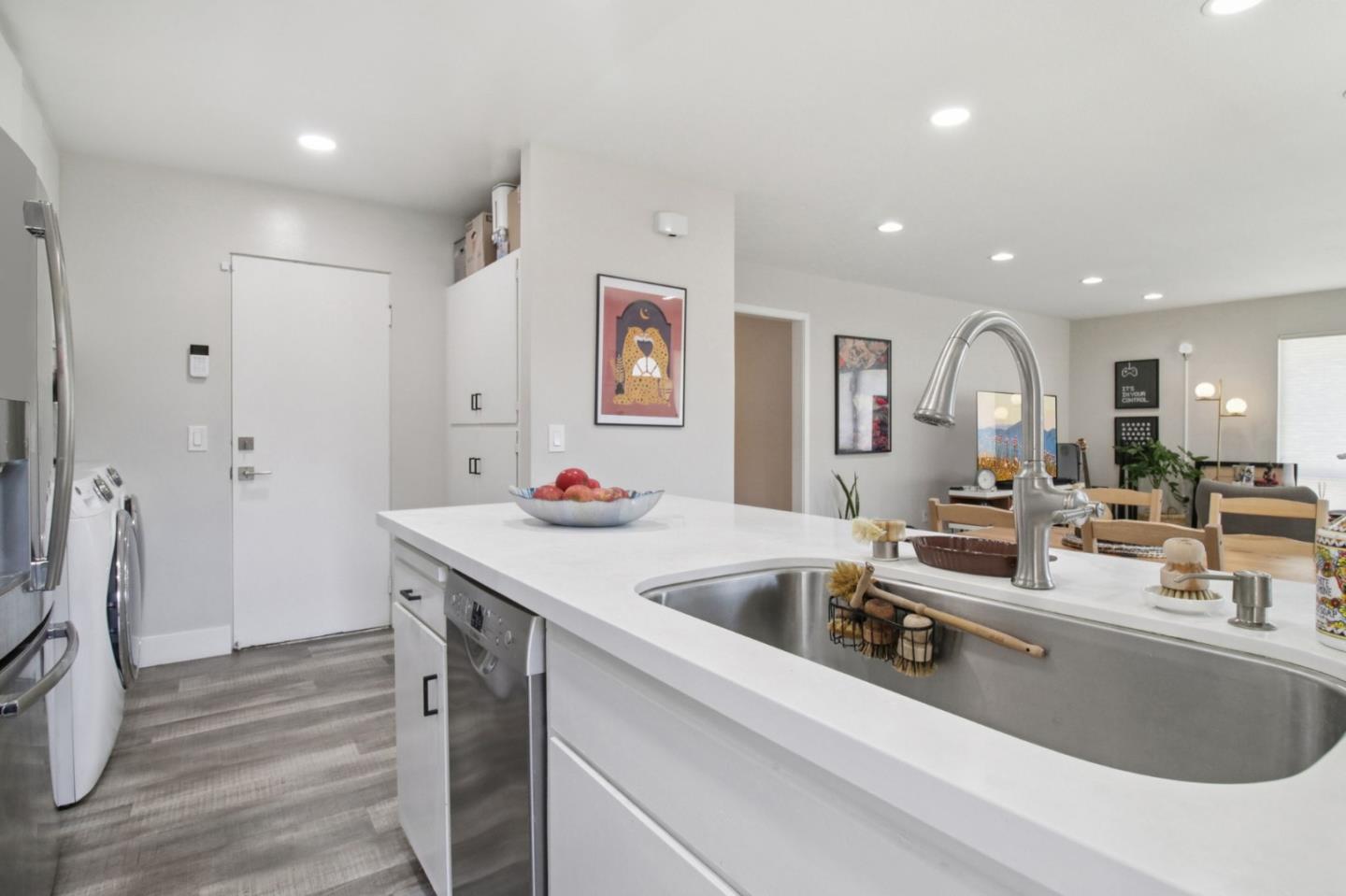 Detail Gallery Image 39 of 79 For 193 Roxbury St, Santa Clara,  CA 95050 - – Beds | – Baths