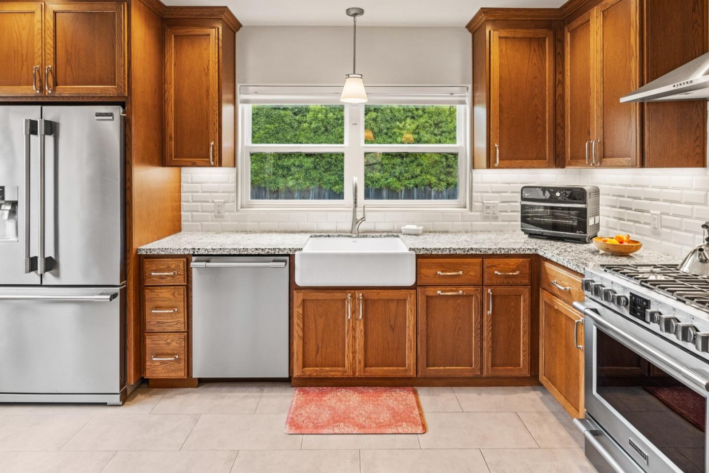 Detail Gallery Image 10 of 23 For 118 El Dorado St, Monterey,  CA 93940 - 2 Beds | 1 Baths