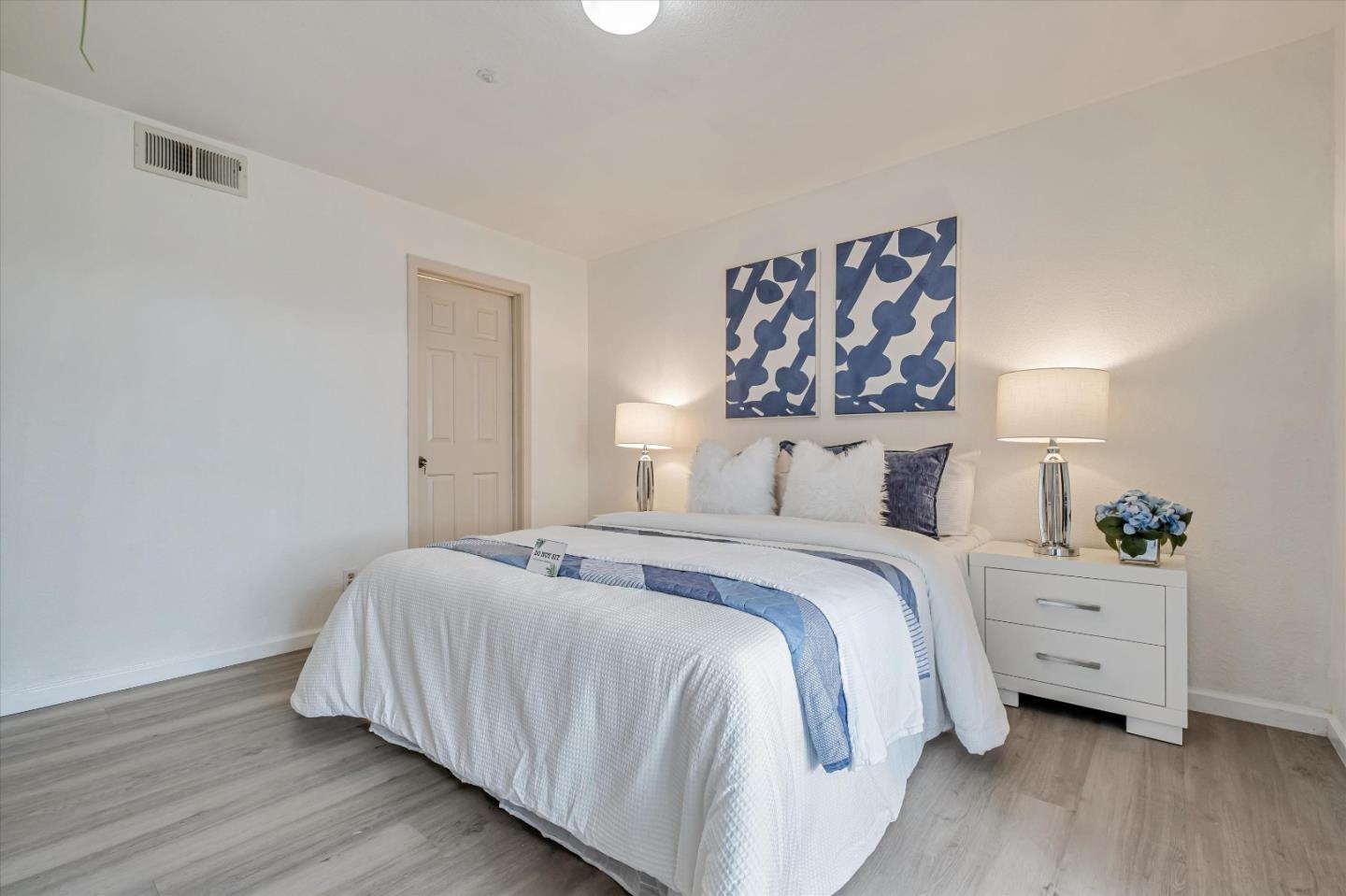 Detail Gallery Image 19 of 33 For 102 Crossing Ct, Hayward,  CA 94544 - 2 Beds | 1 Baths