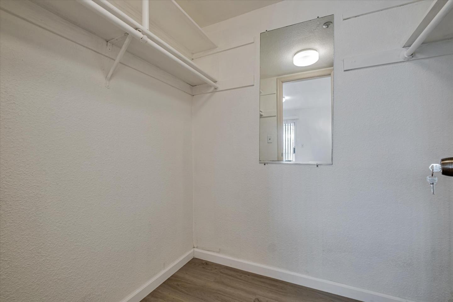 Detail Gallery Image 25 of 33 For 102 Crossing Ct, Hayward,  CA 94544 - 2 Beds | 1 Baths