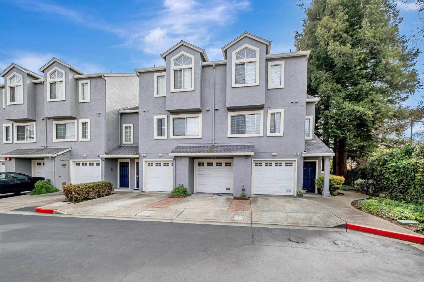 Detail Gallery Image 31 of 33 For 102 Crossing Ct, Hayward,  CA 94544 - 2 Beds | 1 Baths