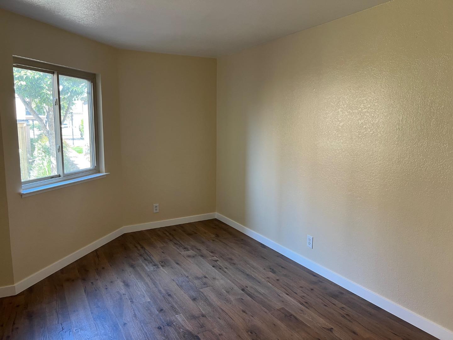 Detail Gallery Image 20 of 27 For 2412 N Main St #C,  Salinas,  CA 93906 - 2 Beds | 1/1 Baths