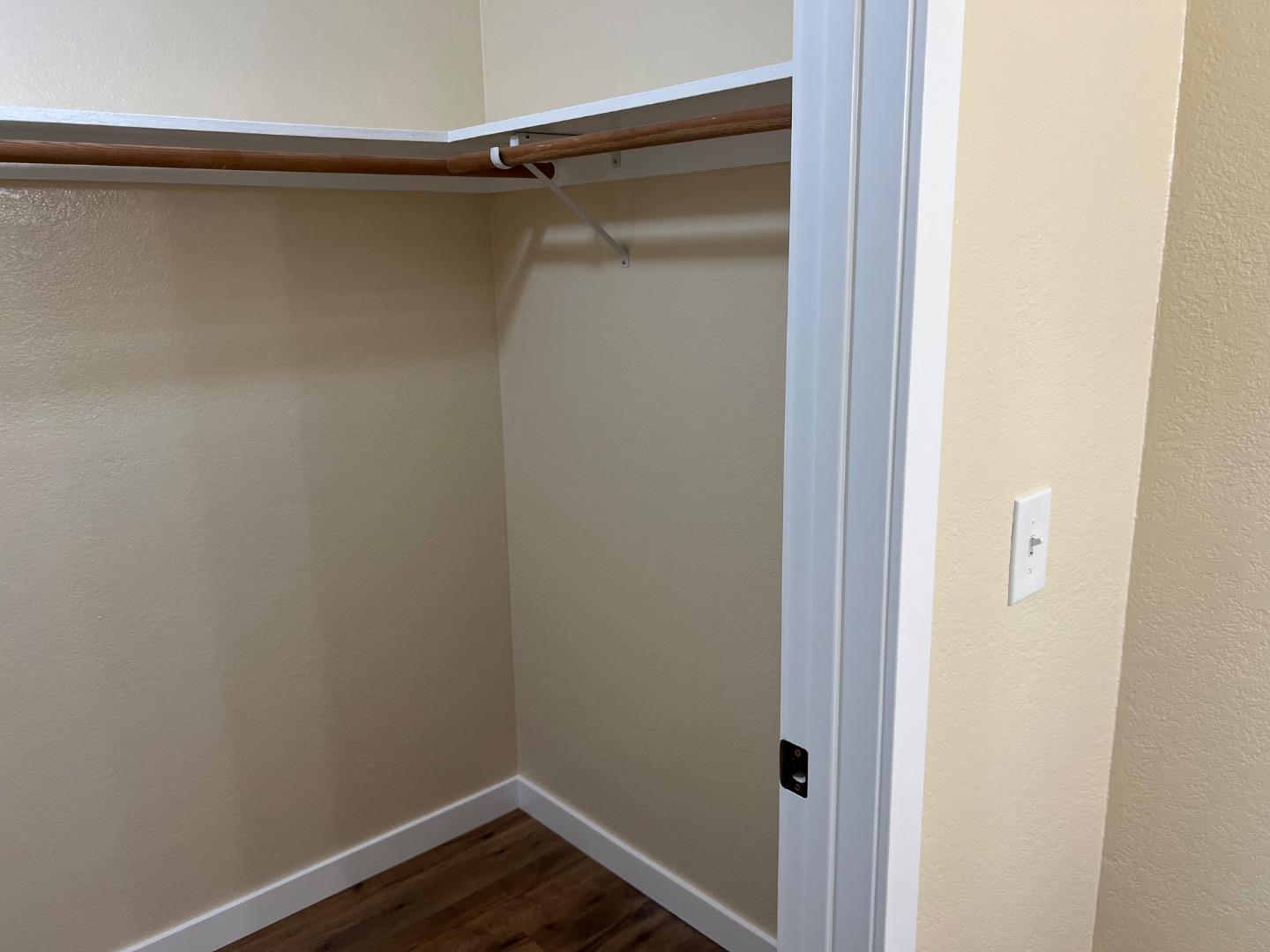 Detail Gallery Image 21 of 27 For 2412 N Main St #C,  Salinas,  CA 93906 - 2 Beds | 1/1 Baths
