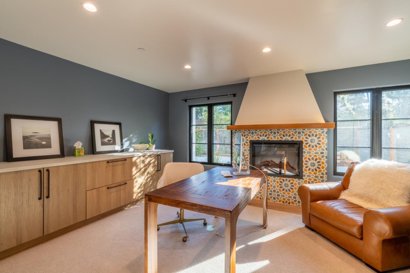 Detail Gallery Image 10 of 34 For 543 Asilomar Blvd, Pacific Grove,  CA 93950 - 5 Beds | 5/1 Baths