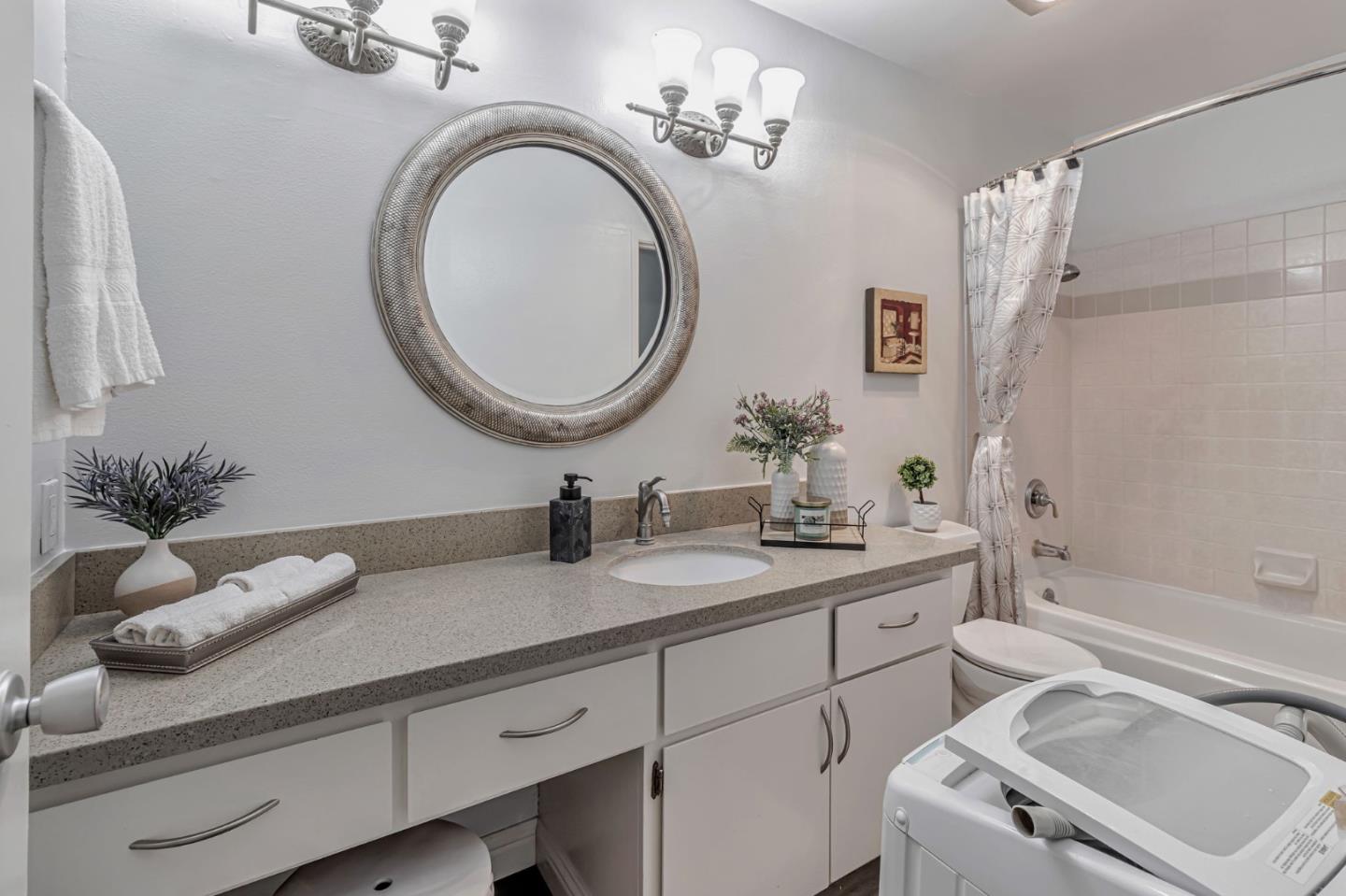 Detail Gallery Image 18 of 25 For 3033 Kaiser Dr #H,  Santa Clara,  CA 95051 - 1 Beds | 1 Baths