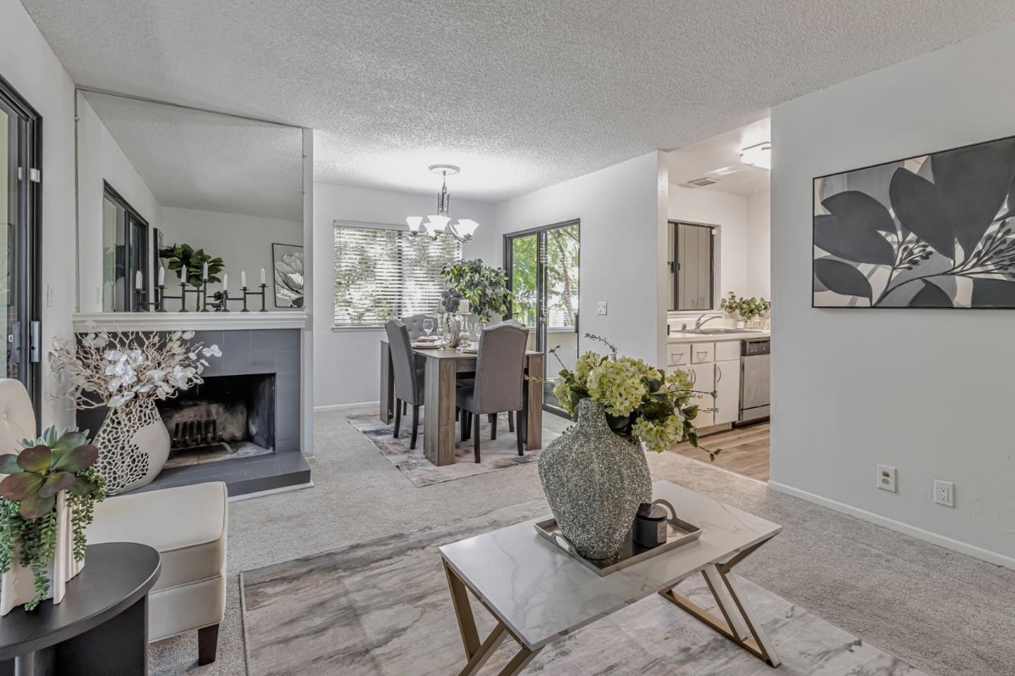 Detail Gallery Image 5 of 25 For 3033 Kaiser Dr #H,  Santa Clara,  CA 95051 - 1 Beds | 1 Baths