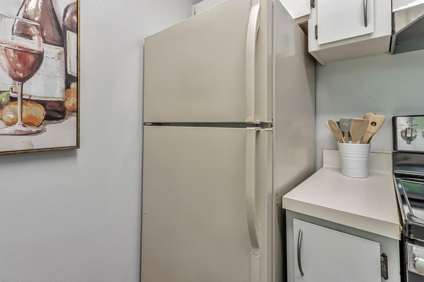 Detail Gallery Image 8 of 25 For 3033 Kaiser Dr #H,  Santa Clara,  CA 95051 - 1 Beds | 1 Baths