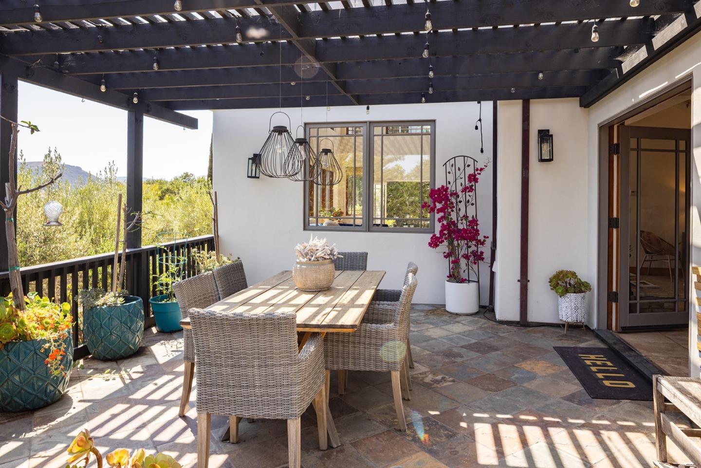 Detail Gallery Image 17 of 39 For 175 Chaparral Rd, Carmel Valley,  CA 93924 - 5 Beds | 2/1 Baths