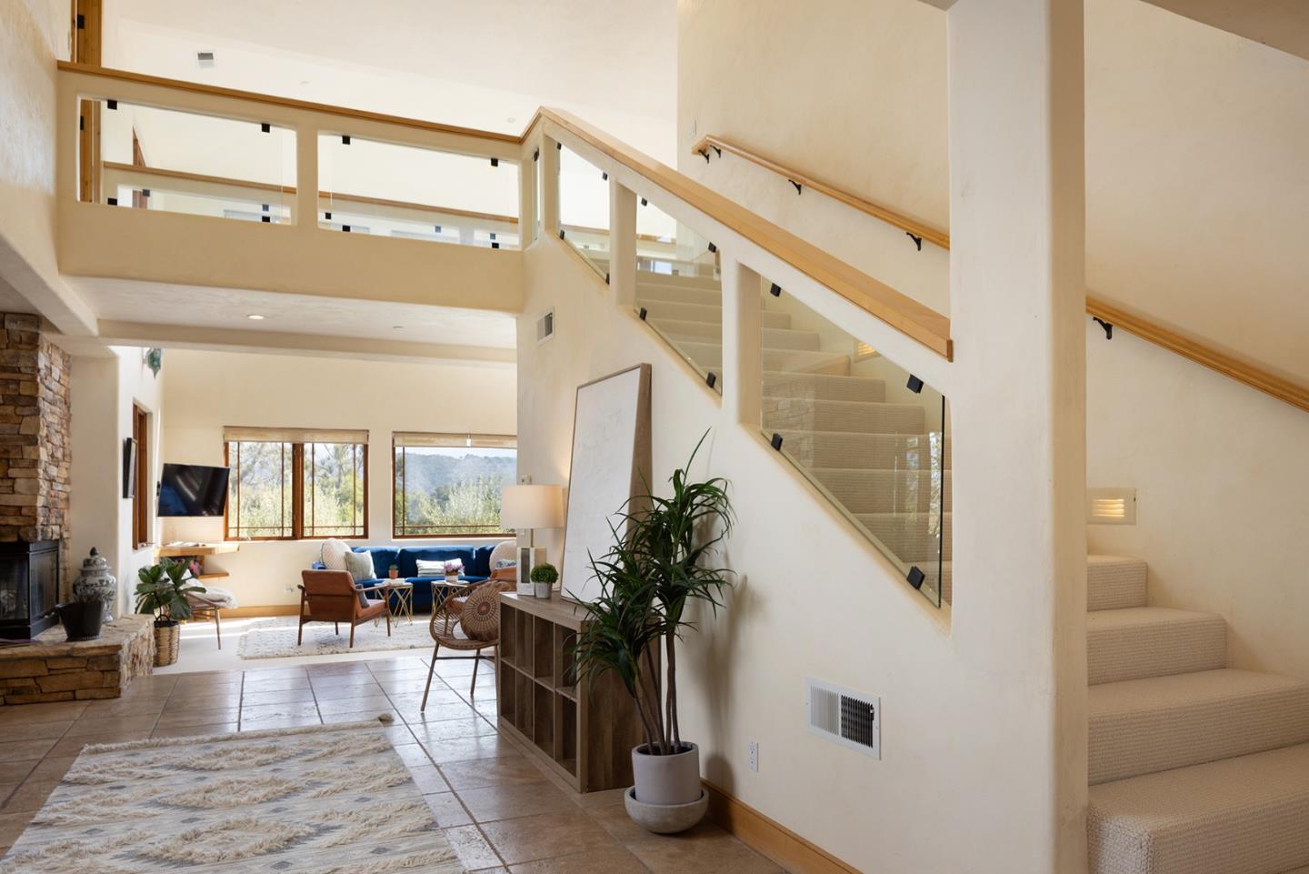 Detail Gallery Image 20 of 39 For 175 Chaparral Rd, Carmel Valley,  CA 93924 - 5 Beds | 2/1 Baths