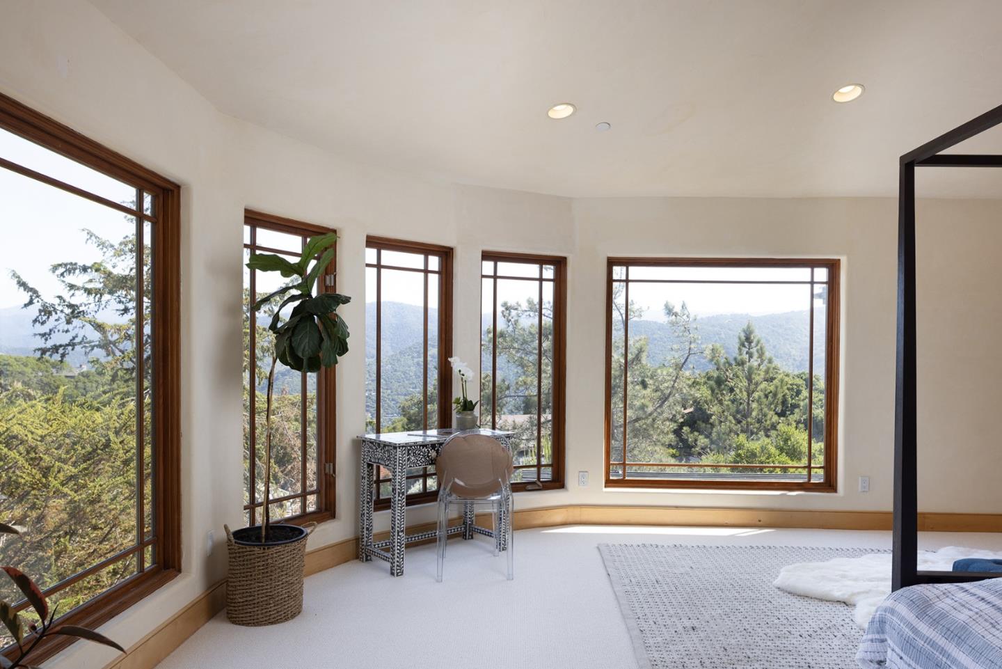 Detail Gallery Image 24 of 39 For 175 Chaparral Rd, Carmel Valley,  CA 93924 - 5 Beds | 2/1 Baths