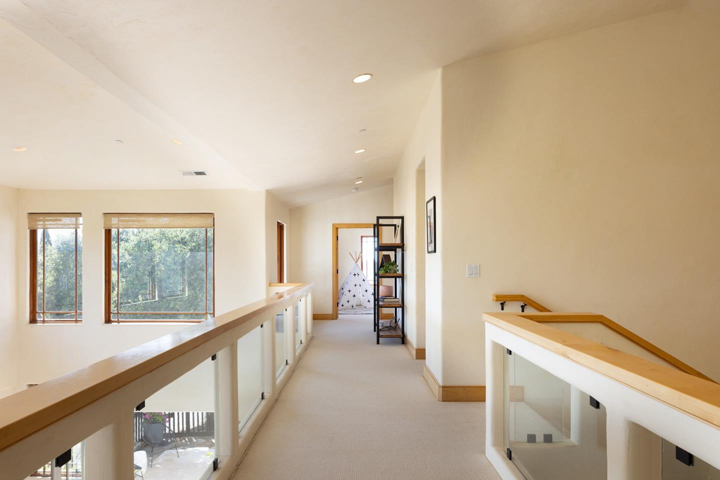 Detail Gallery Image 27 of 39 For 175 Chaparral Rd, Carmel Valley,  CA 93924 - 5 Beds | 2/1 Baths