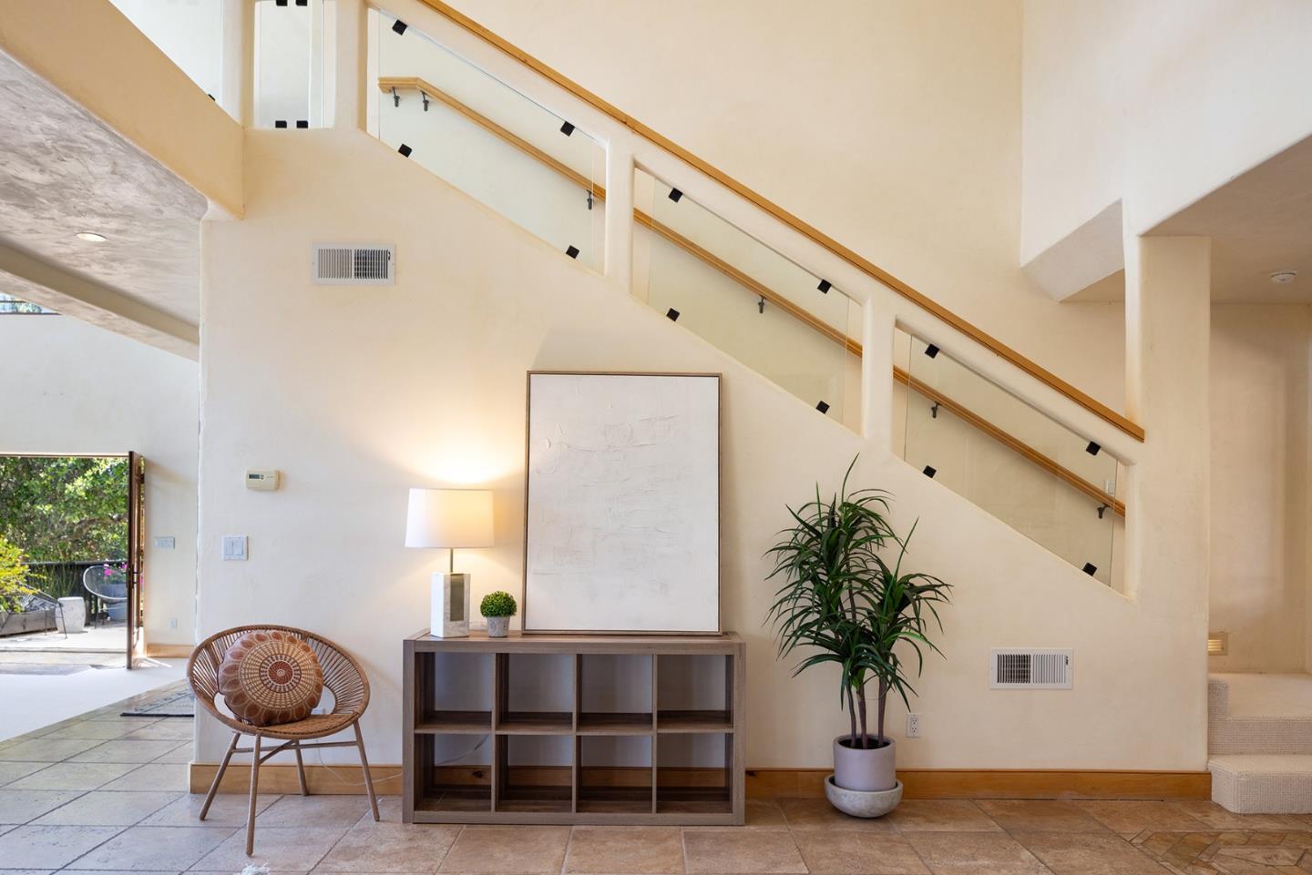 Detail Gallery Image 6 of 39 For 175 Chaparral Rd, Carmel Valley,  CA 93924 - 5 Beds | 2/1 Baths