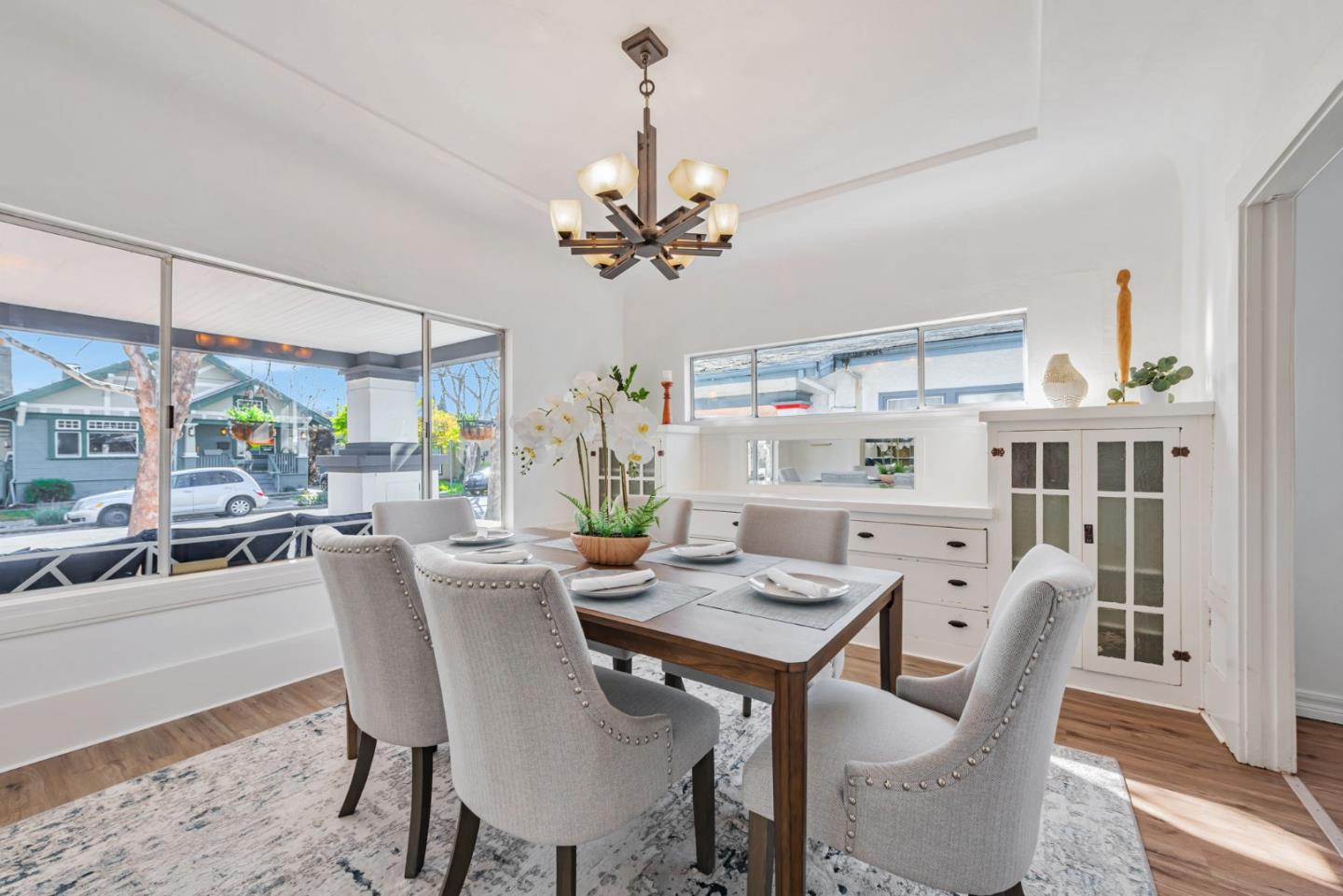 Detail Gallery Image 11 of 31 For 53 Cleaves Ave, San Jose,  CA 95126 - 3 Beds | 2 Baths