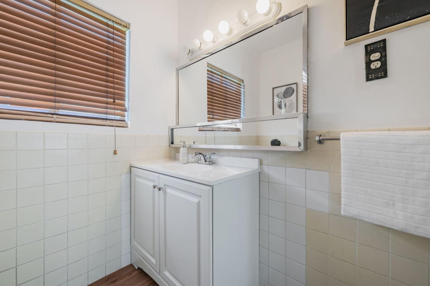 Detail Gallery Image 24 of 31 For 53 Cleaves Ave, San Jose,  CA 95126 - 3 Beds | 2 Baths