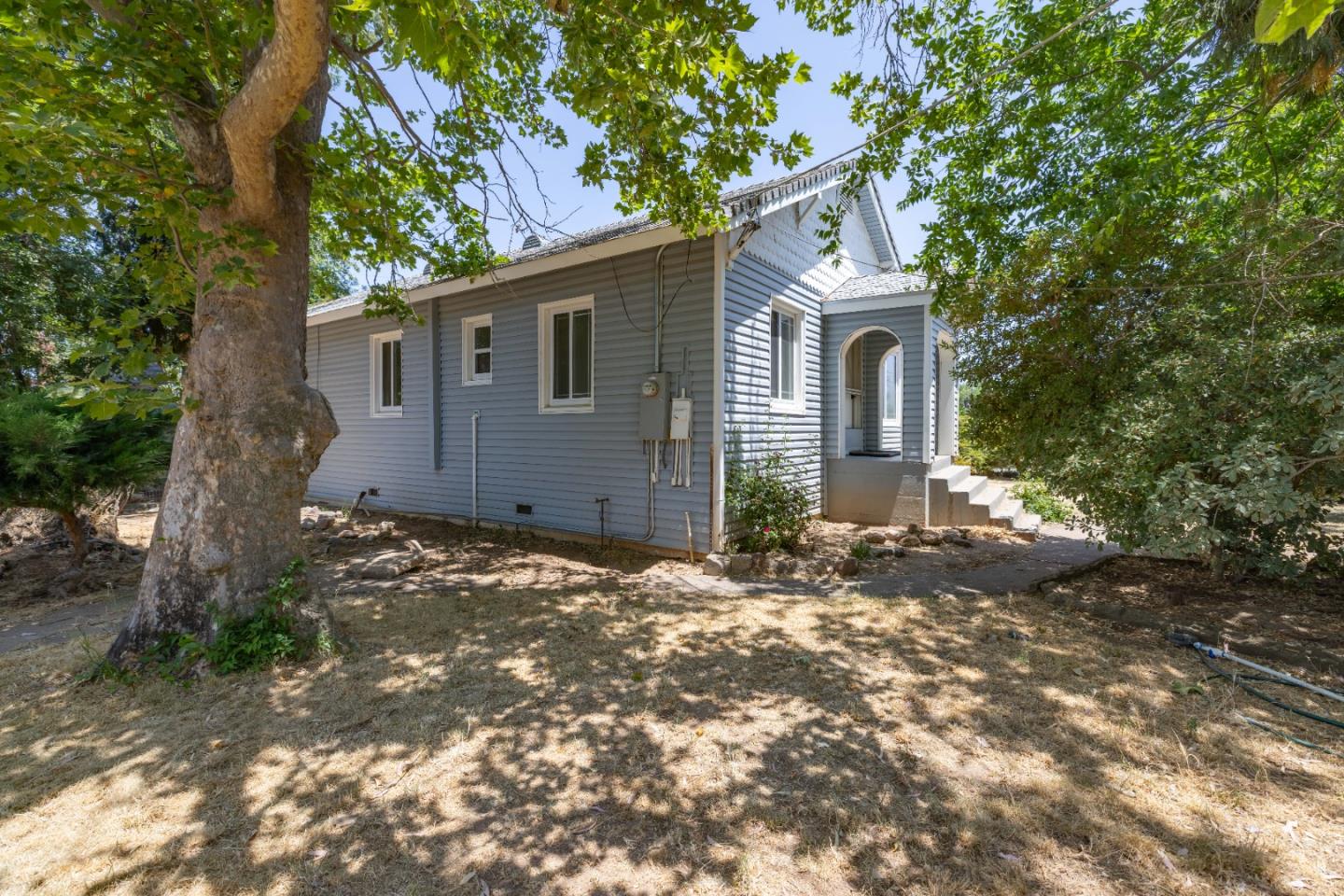 Detail Gallery Image 10 of 65 For 11835 Hobday Rd, Wilton,  CA 95693 - 3 Beds | 1/1 Baths