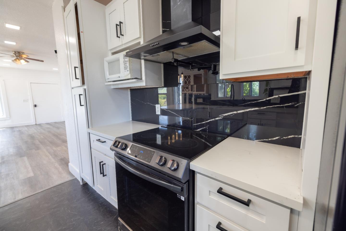 Detail Gallery Image 15 of 65 For 11835 Hobday Rd, Wilton,  CA 95693 - 3 Beds | 1/1 Baths