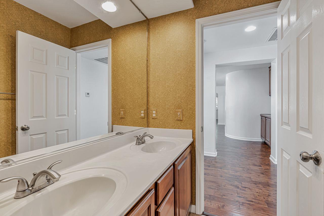Detail Gallery Image 56 of 69 For 1619 Tumbleweed Way, Los Banos,  CA 93635 - 4 Beds | 3 Baths
