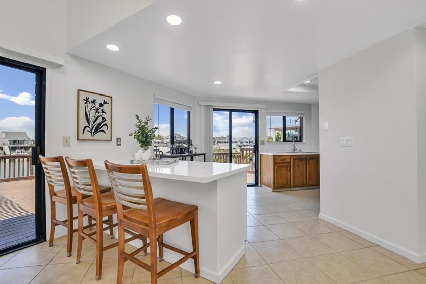 Detail Gallery Image 9 of 32 For 4641 Spinnaker Way, Discovery Bay,  CA 94505 - 3 Beds | 2 Baths