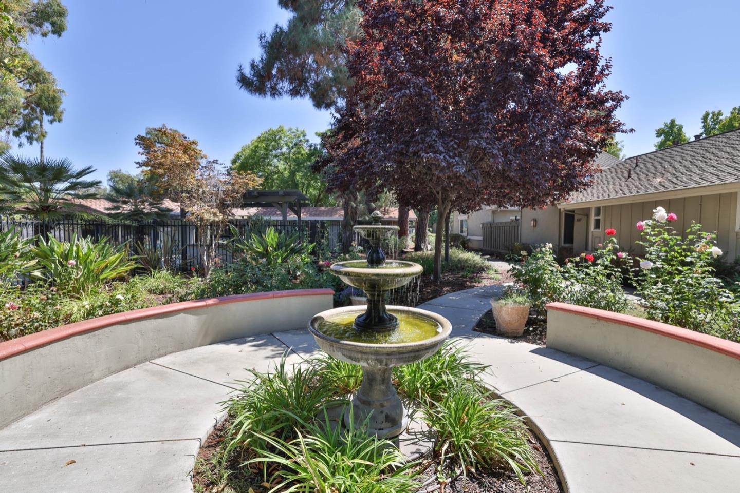 Detail Gallery Image 27 of 32 For 1327 Star Bush Ln, San Jose,  CA 95118 - 2 Beds | 1/1 Baths