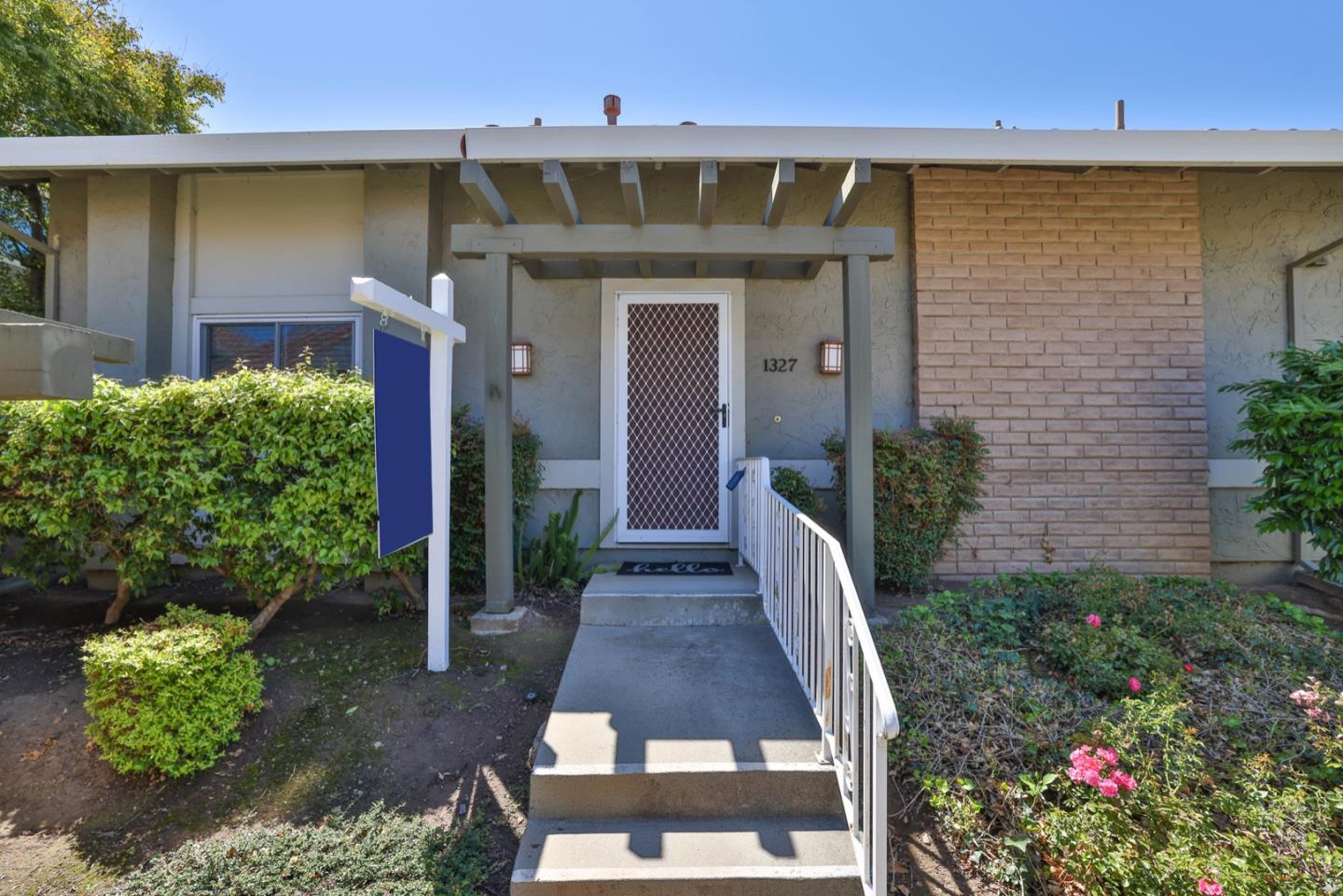 Detail Gallery Image 32 of 32 For 1327 Star Bush Ln, San Jose,  CA 95118 - 2 Beds | 1/1 Baths