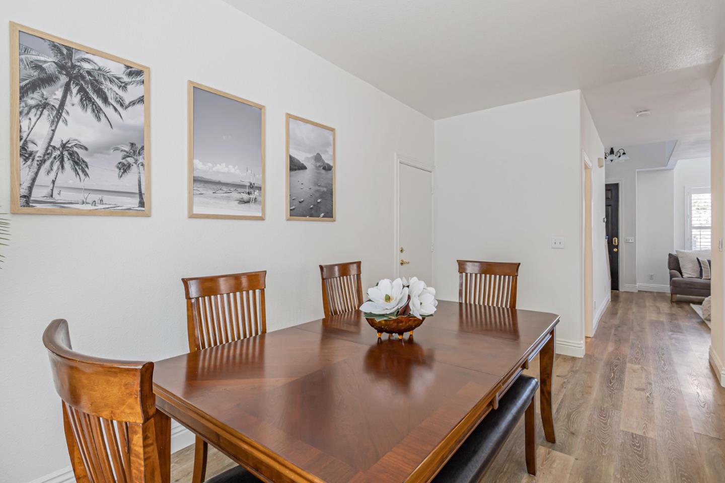 Detail Gallery Image 15 of 34 For 425 Knollcrest Ave, San Jose,  CA 95138 - 4 Beds | 2/1 Baths