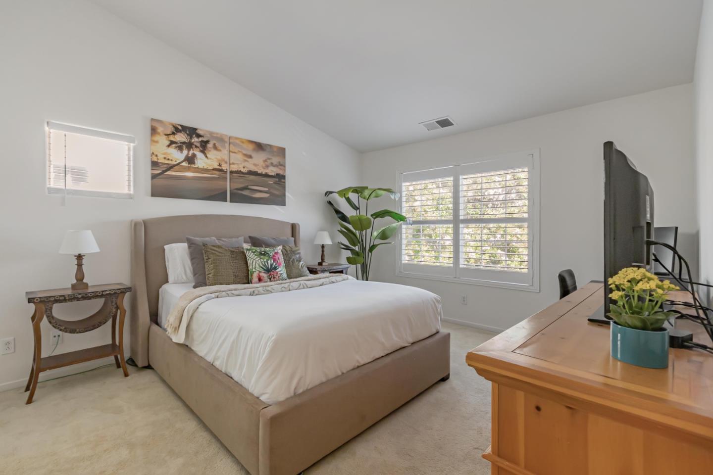 Detail Gallery Image 19 of 34 For 425 Knollcrest Ave, San Jose,  CA 95138 - 4 Beds | 2/1 Baths