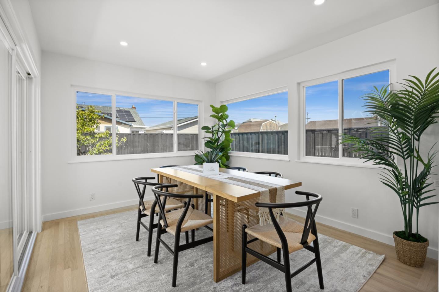 Detail Gallery Image 12 of 48 For 652 Myrtle Ave, South San Francisco,  CA 94080 - 3 Beds | 1 Baths