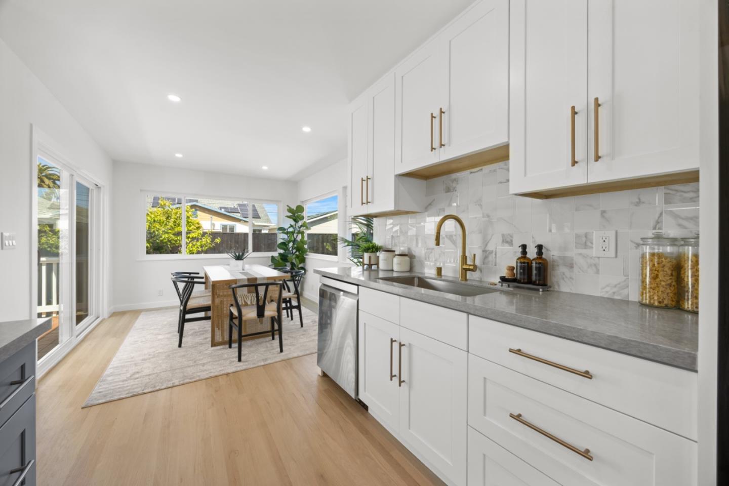 Detail Gallery Image 16 of 48 For 652 Myrtle Ave, South San Francisco,  CA 94080 - 3 Beds | 1 Baths