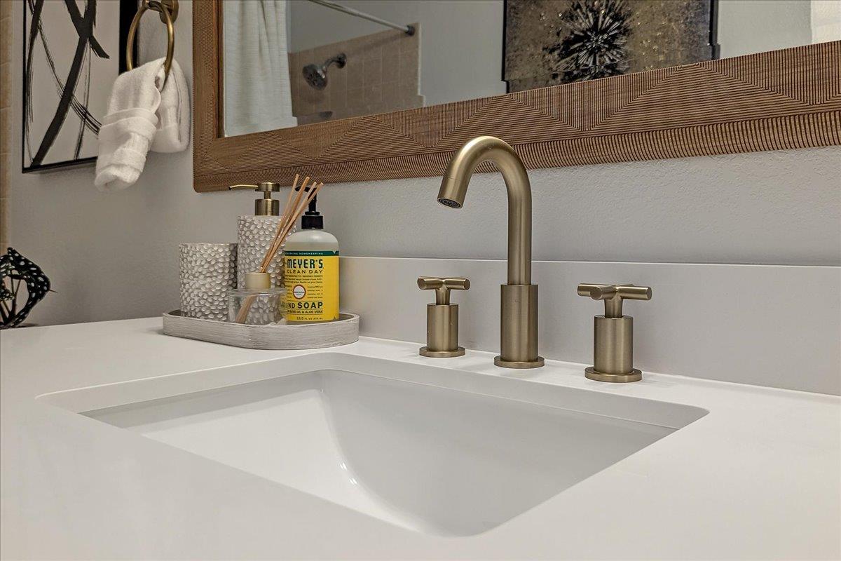 Detail Gallery Image 22 of 38 For 7445 Tulare Hill Dr, San Jose,  CA 95139 - 3 Beds | 2/1 Baths
