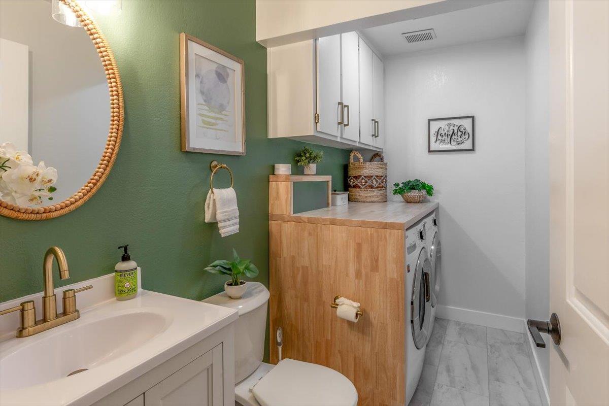 Detail Gallery Image 24 of 38 For 7445 Tulare Hill Dr, San Jose,  CA 95139 - 3 Beds | 2/1 Baths