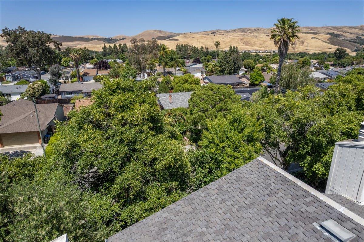 Detail Gallery Image 36 of 38 For 7445 Tulare Hill Dr, San Jose,  CA 95139 - 3 Beds | 2/1 Baths