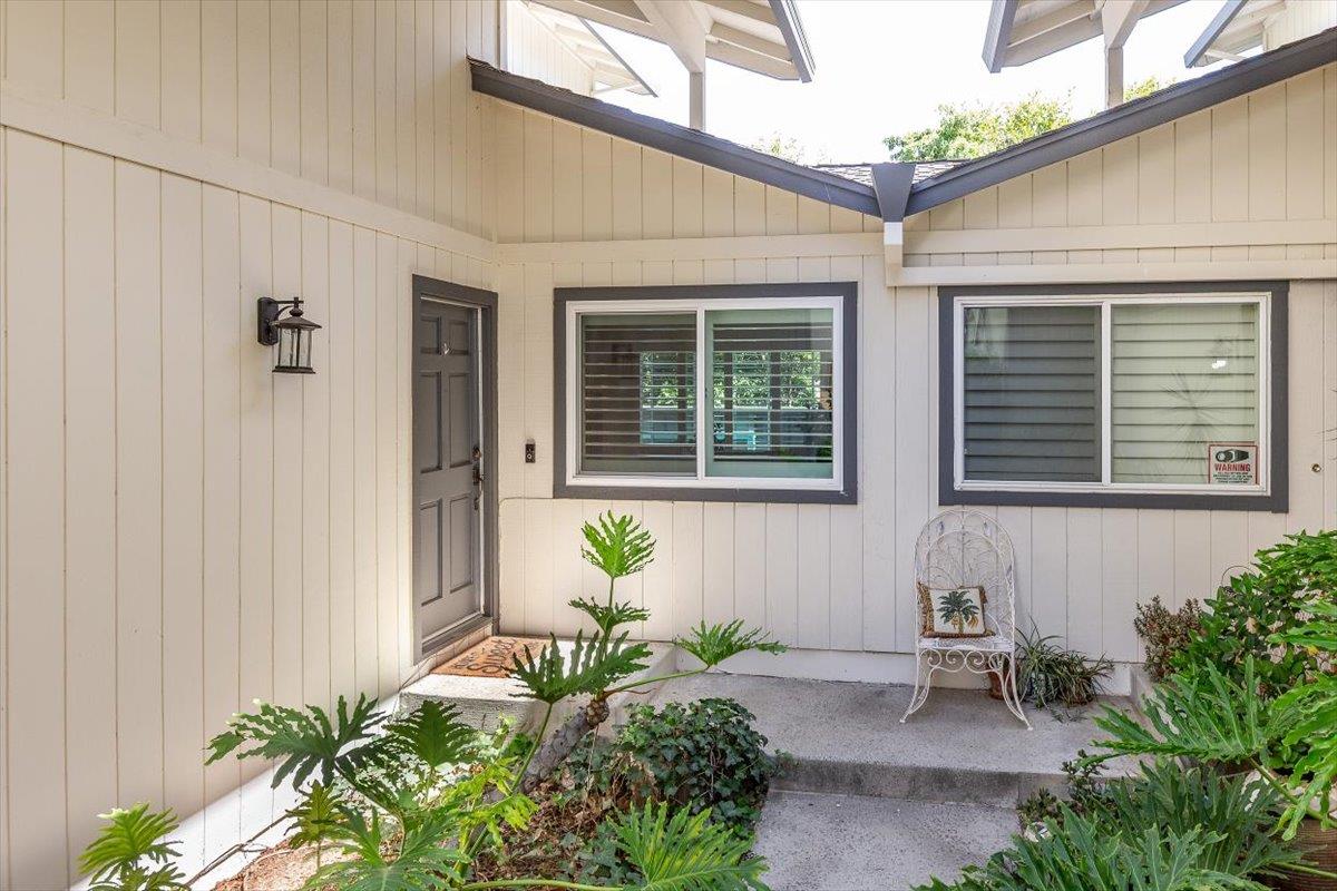 Detail Gallery Image 5 of 38 For 7445 Tulare Hill Dr, San Jose,  CA 95139 - 3 Beds | 2/1 Baths