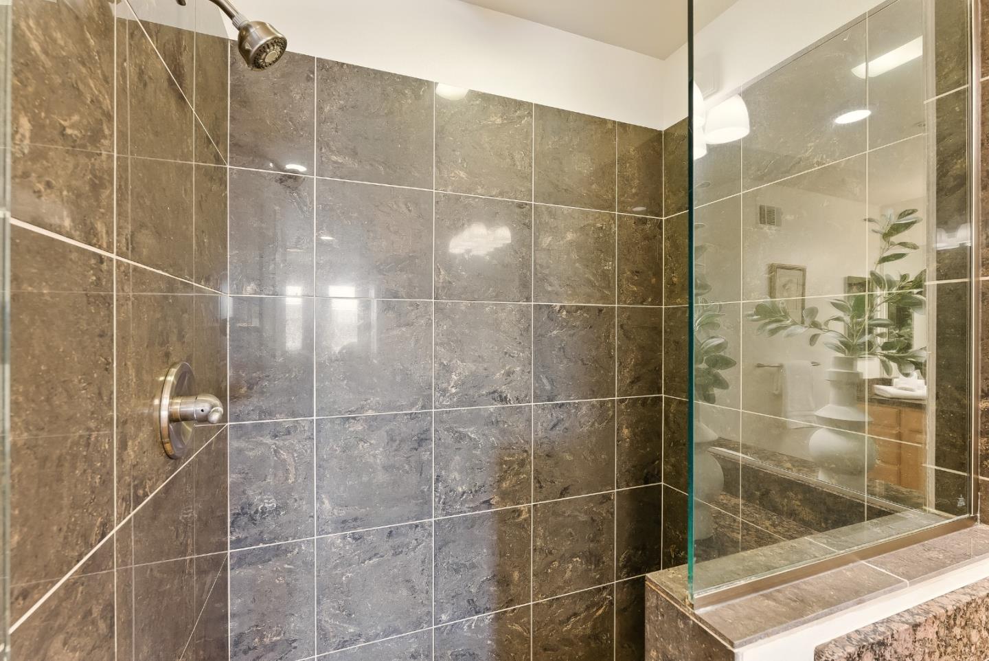 Detail Gallery Image 24 of 36 For 88 S Broadway #3307,  Millbrae,  CA 94030 - 2 Beds | 2 Baths