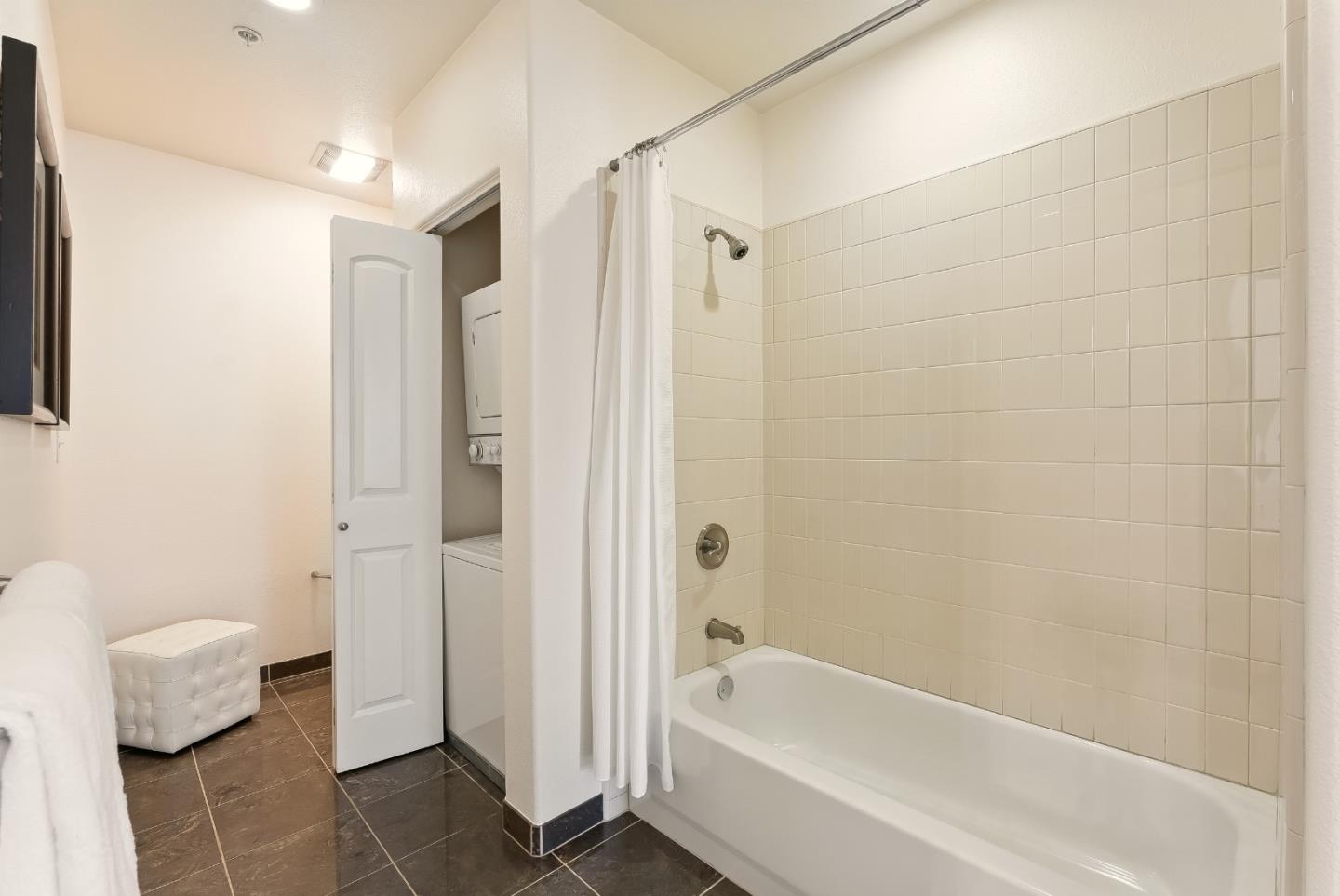 Detail Gallery Image 9 of 36 For 88 S Broadway #3307,  Millbrae,  CA 94030 - 2 Beds | 2 Baths