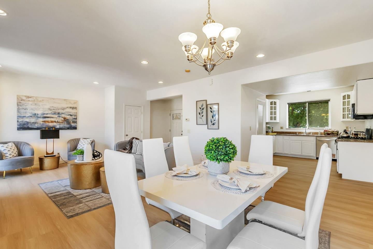 Detail Gallery Image 19 of 48 For 425 Carpentier Way, San Jose,  CA 95111 - 3 Beds | 2/1 Baths