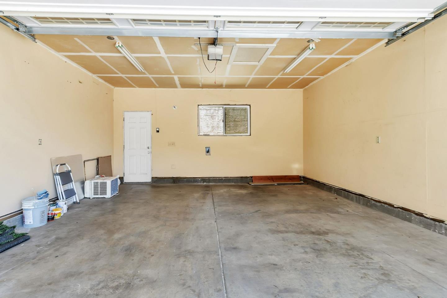 Detail Gallery Image 40 of 48 For 425 Carpentier Way, San Jose,  CA 95111 - 3 Beds | 2/1 Baths