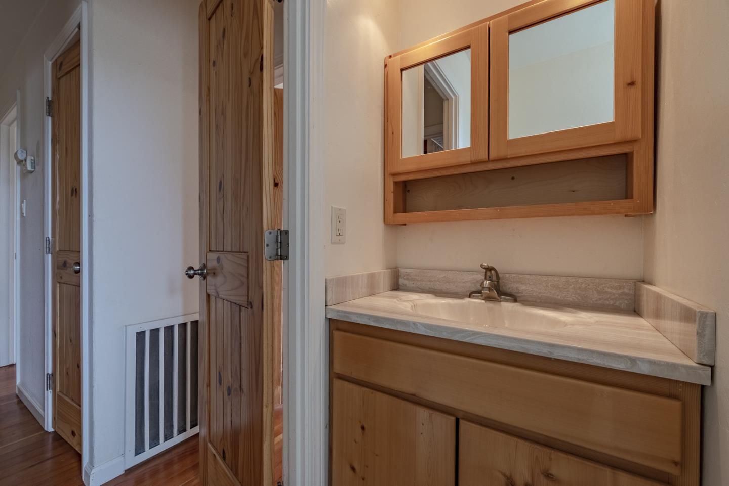 Detail Gallery Image 23 of 52 For 137 Whiting Rd, Watsonville,  CA 95076 - 3 Beds | 2 Baths