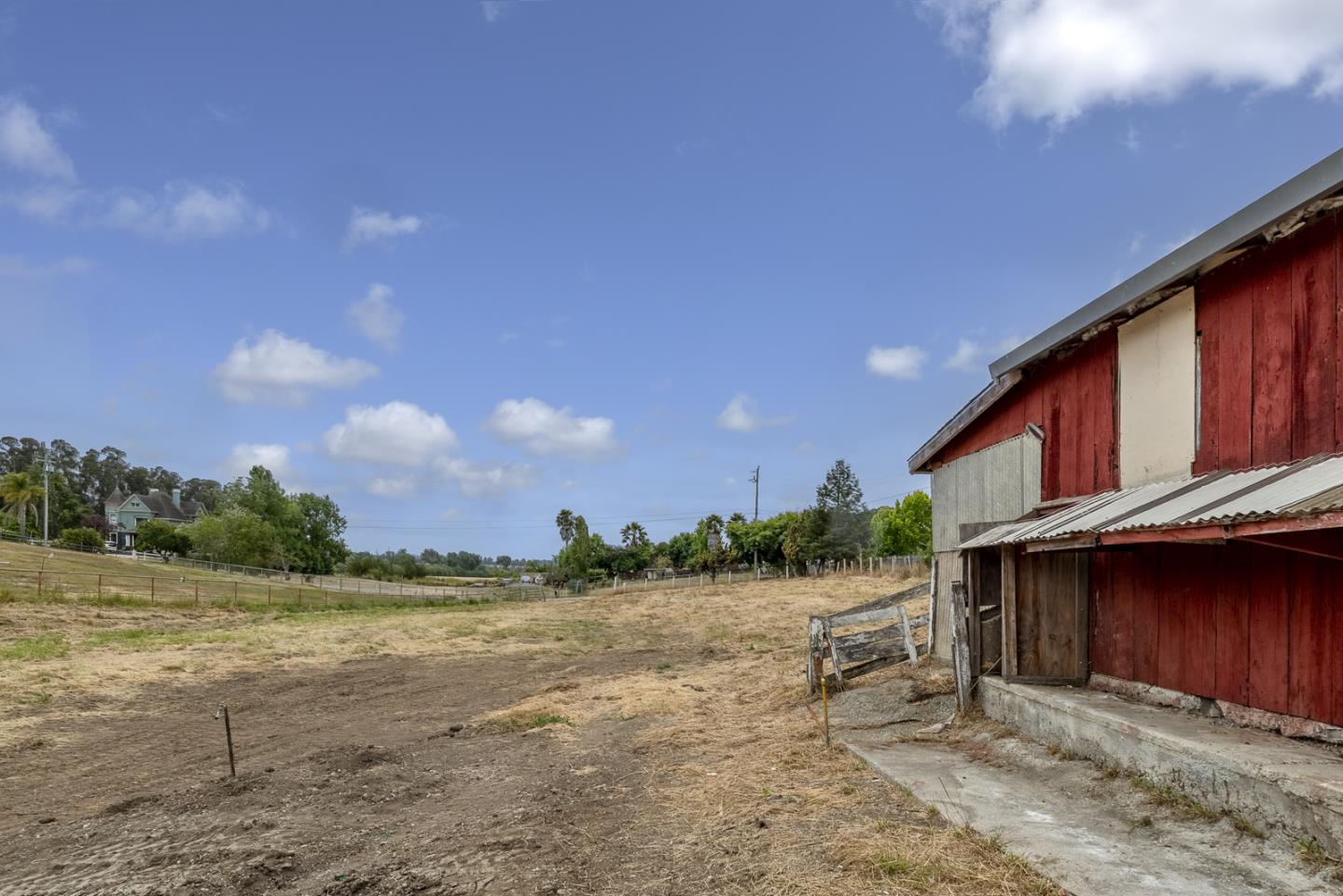 Detail Gallery Image 38 of 52 For 137 Whiting Rd, Watsonville,  CA 95076 - 3 Beds | 2 Baths