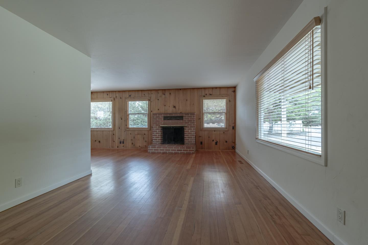 Detail Gallery Image 6 of 52 For 137 Whiting Rd, Watsonville,  CA 95076 - 3 Beds | 2 Baths
