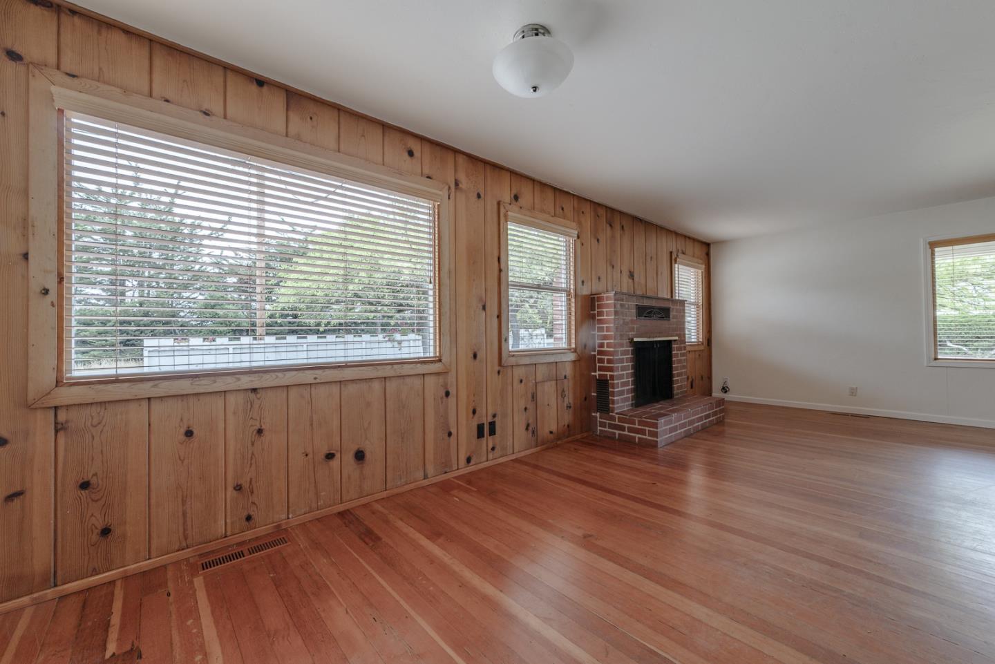 Detail Gallery Image 8 of 52 For 137 Whiting Rd, Watsonville,  CA 95076 - 3 Beds | 2 Baths
