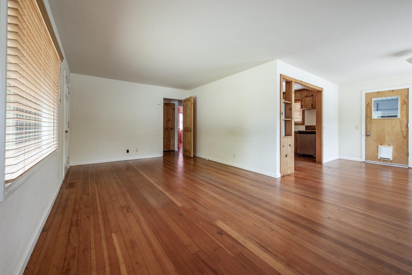 Detail Gallery Image 9 of 52 For 137 Whiting Rd, Watsonville,  CA 95076 - 3 Beds | 2 Baths