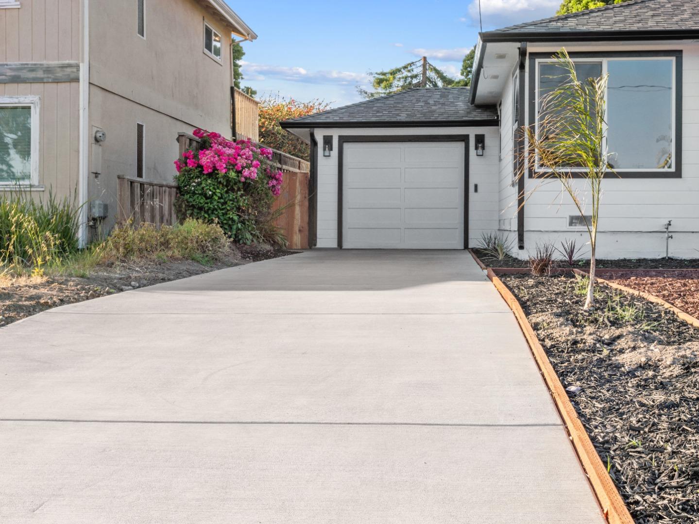 Detail Gallery Image 22 of 26 For 920 Delaware Ave, Santa Cruz,  CA 95060 - 2 Beds | 1 Baths