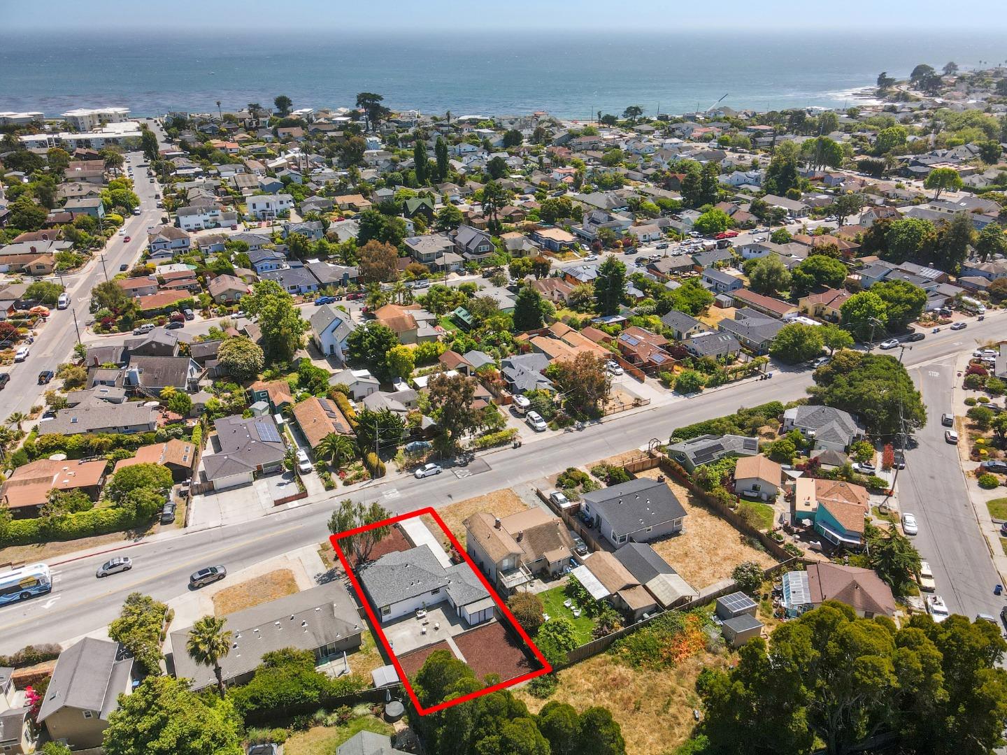 Detail Gallery Image 25 of 26 For 920 Delaware Ave, Santa Cruz,  CA 95060 - 2 Beds | 1 Baths