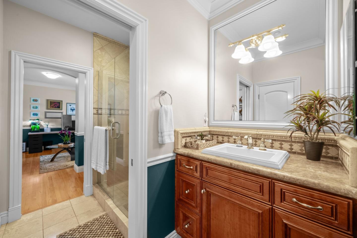 Detail Gallery Image 28 of 58 For 6585 Redwood Retreat Rd, Gilroy,  CA 95020 - 4 Beds | 3/1 Baths
