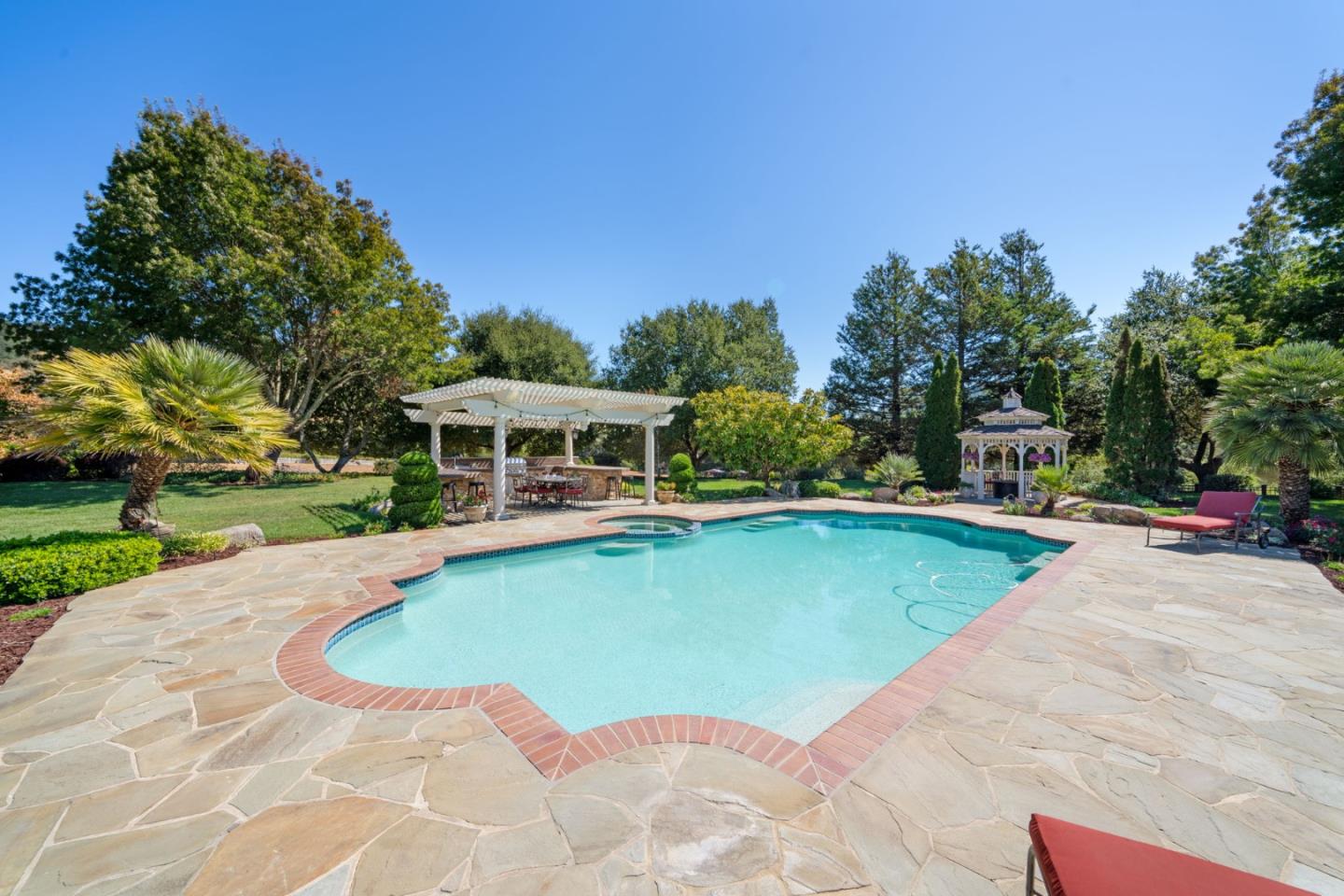 Detail Gallery Image 45 of 58 For 6585 Redwood Retreat Rd, Gilroy,  CA 95020 - 4 Beds | 3/1 Baths