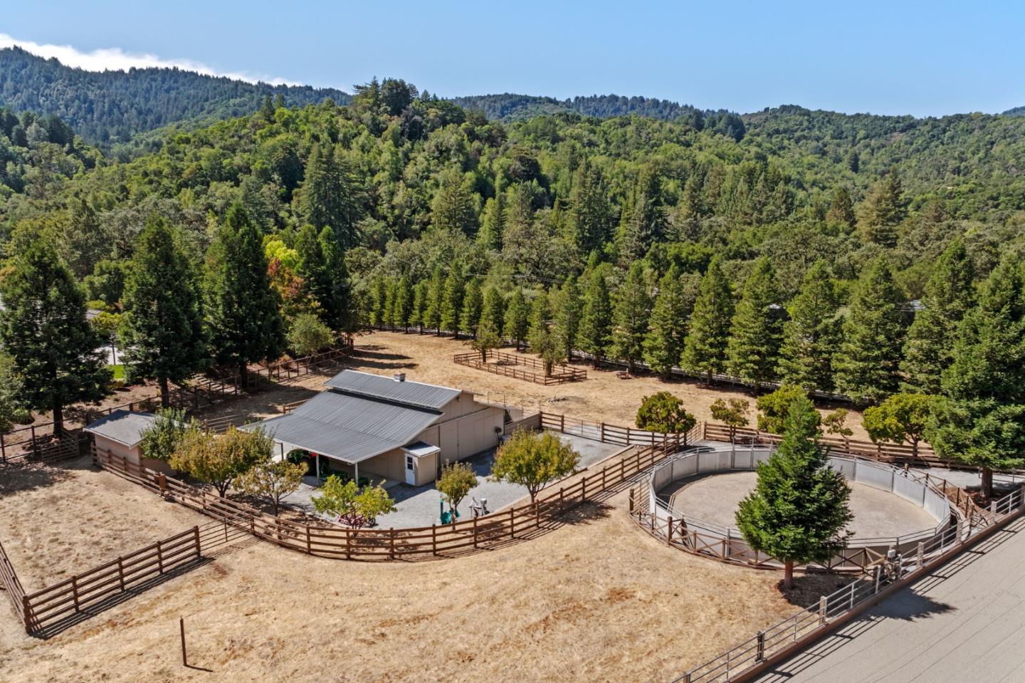 Detail Gallery Image 50 of 58 For 6585 Redwood Retreat Rd, Gilroy,  CA 95020 - 4 Beds | 3/1 Baths